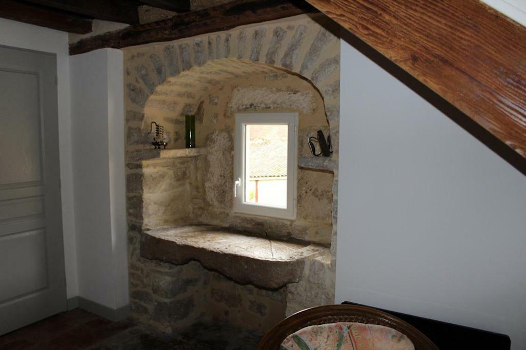 Gite Des Celliers Alise-Sainte-Reine Εξωτερικό φωτογραφία